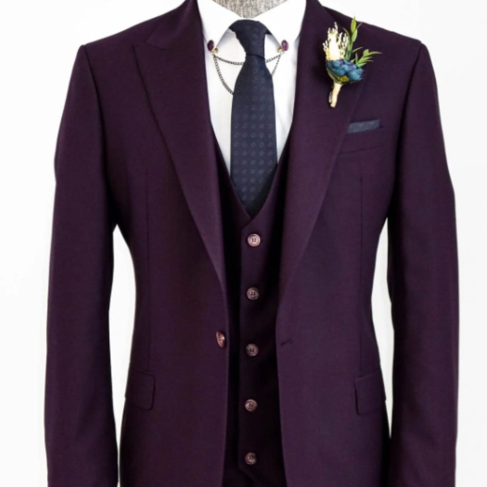 Suit